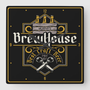 Personalisiertes BrewHouse Best Craft Bier Ale Bar Quadratische Wanduhr