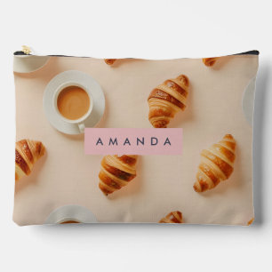 Personalisiertes Chic Café Croissant in Beige Zubehörtasche