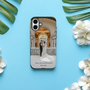 Personalisiertes Couple-Foto mit Name & Year Weddi iPhone 16 Plus Hülle