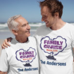 Personalisiertes Datum für den Familienurlaub T-Shirt<br><div class="desc">Dieses Design wurde mit digitaler Kunst erstellt. Sie können den Stil dieses Shirts ändern, indem Sie Mehr > unter der Option Stil auswählen. Es kann personalisiert werden, indem Sie auf die Schaltfläche Anpassen klicken und die Farbe ändern, einen Namen, Initialen oder Ihre Lieblingswörter hinzufügen. Kontaktieren Sie mich unter colorflowcreations@gmail.com ,...</div>