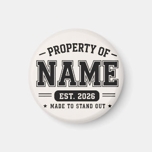 Personalisiertes Eigentum von Name – Varsity-Stil  Magnet