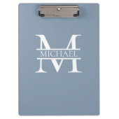 Personalisiertes elegantes Dusty Blue Monogram und Klemmbrett (Vorderseite)