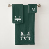 Personalisiertes elegantes Smaragdgrünes Monogramm Badhandtuch Set (Insitu)