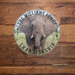 Personalisiertes Elephant-Foto mit benutzerdefinie Dartscheibe<br><div class="desc">Fügen Sie Ihren Familiennamen hinzu,  und erstellen Sie ganz einfach Ihr personalisiertes Familienname-Dartboard. Klicken Sie auf die Schaltfläche PERSONALISIEREN,  um die Textfarbe zu ändern.</div>