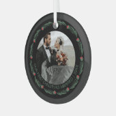 Personalisiertes erstes Verheiratetes Foto Ornament Aus Glas (Vorderseite links)