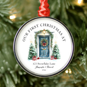 Personalisiertes erstes Weihnachten in unserem neu Ornament Aus Metall