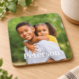 Personalisiertes Familienfoto mit Nachnamen Getränkeuntersetzer