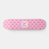 Personalisiertes Feministenrosa Skateboard (Horizontal)