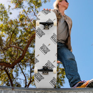 Personalisiertes Firmen-Branding Minimalistisch Skateboard