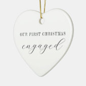 Personalisiertes First Christmas Verlobtes Foto Keramik Ornament (Links)
