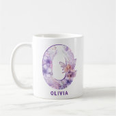 Personalisiertes Flieder-Fee-Monogramm O Kaffeetasse (Links)