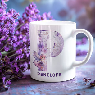 Personalisiertes Fliederfee-Monogramm P Kaffeetasse