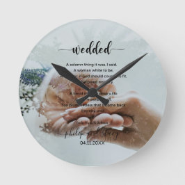 Personalisiertes Foto Elegantes Hochzeitgedicht Runde Wanduhr
