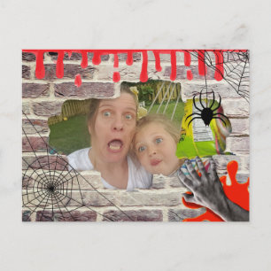 Personalisiertes Foto Halloween hinter der Mauer g Postkarte