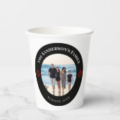 Personalisiertes Foto im Schwarzen Kreis mit roter Pappbecher (Vorderseite)