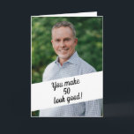Personalisiertes Foto Joke Brother 50. Geburtstag Karte<br><div class="desc">Personalisiertes Foto Joke Brother 50. Geburtstag, ein wunderschönes Design für jeden, der nach schönen Geburtstagskarten für Bruder, Geburtstagskarten für ältere Bruder oder Geburtstagskarten für jüngeren Bruder, dieser hier wäre cool. Das Design verfügt über ein benutzerdefiniertes Foto mit einem personalisierbaren Text, das Sie in dem Alter, das Sie möchten, in der...</div>