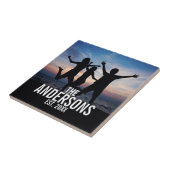 Personalisiertes Foto mit Familienname Fliese (Seite)