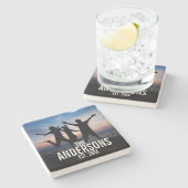 Personalisiertes Foto mit Familienname Steinuntersetzer (Seitenansicht)