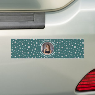 Personalisiertes Foto mit Perlenkreis auf Türkis Autoaufkleber
