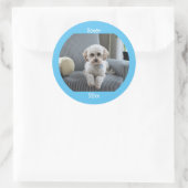 Personalisiertes Foto mit zwei Zeilen Text benutze Runder Aufkleber (Tasche)