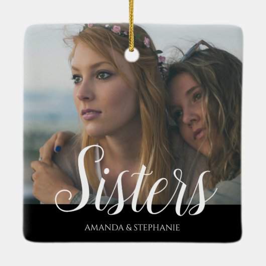 Personalisiertes Foto Schwestern Weihnachtsbaum Keramikornament (Rückseite)