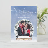 Personalisiertes Foto Snow Globe Frohe Weihnachtsk Ankündigung (Stehend Vorderseite)