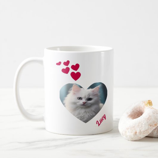 Personalisiertes Foto und Name des Tieres mit Herz Kaffeetasse (Mit Donut)