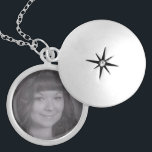 Personalisiertes Foto Versilberte Kette<br><div class="desc">Lege dein eigenes personalisiertes Foto auf eine Halskette</div>
