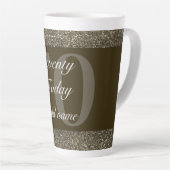 personalisiertes Geburtstagsgeschenk 70. Tasse (Rechte Ecke)