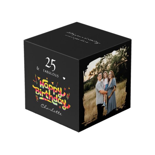 Personalisiertes Geburtstagsgeschenk mit benutzerd Würfel (Vorderseite Schrägansicht)