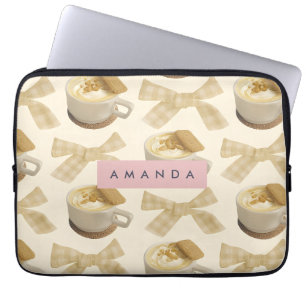 Personalisiertes, gemütliches Latte & Gingham Bow  Laptopschutzhülle