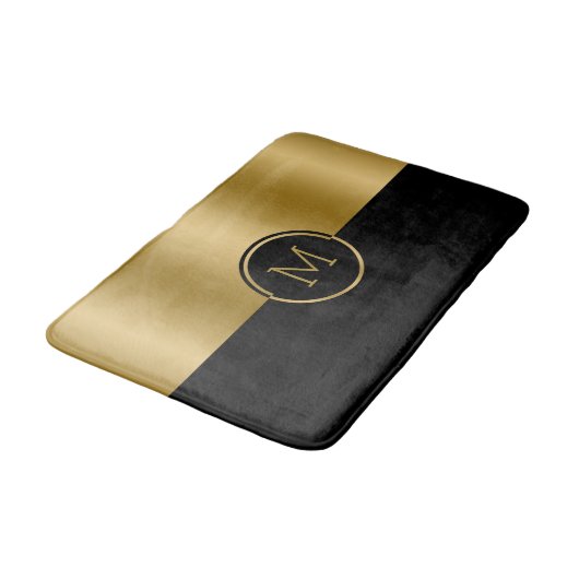 Personalisiertes geometrisches Design aus Gold und Badematte (Schrägansicht)
