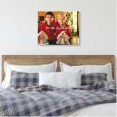 Personalisiertes Geschenk für Oma Wrapped Canvas 2 Leinwanddruck (Insitu (Schlafzimmer))