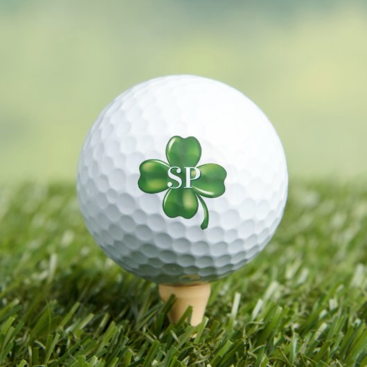 Personalisiertes Glückskleeblatt mit vier Blättern Golfball (Insitu T-Shirt)