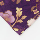 Personalisiertes Gold und Lila asiatisches Blüten Fleecedecke (Ecke)