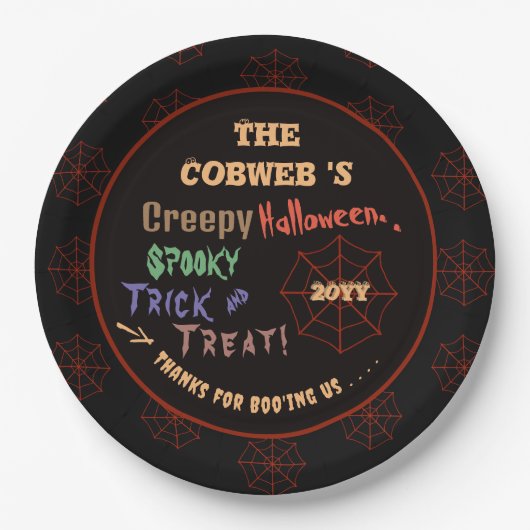 Personalisiertes, grauenhaftes Halloween-Spinnenne Pappteller (Vorderseite)