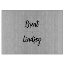 PERSONALISIERTES GRAUES SCHNEIDBRETT