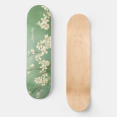 Personalisiertes Green Spring White Blume Skateboa Skateboard (Vorderseite)