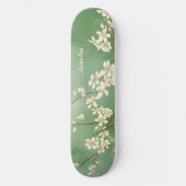 Personalisiertes Green Spring White Blume Skateboa Skateboard (Vorderseite)