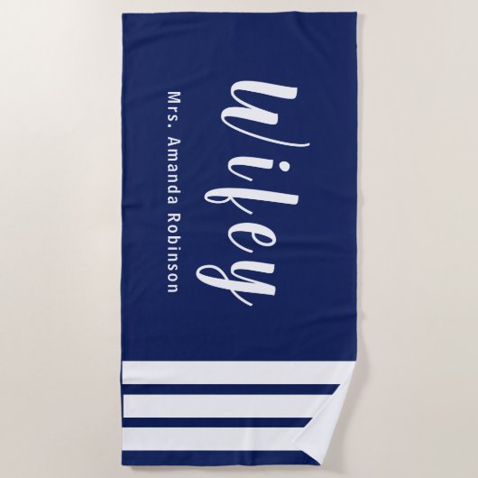 Personalisiertes großes Wifey Beach Handtuch (Vorderseite)