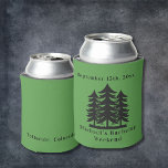 Personalisiertes Grüne Bachelor-Wochenende Dosenkühler<br><div class="desc">Personalisierte Grüne Bäume Bachelor Weekend Can Cooler Personalisiert Can Cooler sind die perfekte Zwischenmahlzeit für Ihre Freunde, um sich an Ihren besonderen Tag zu erinnern. Herzlich willkommen zu einer lustigen und unvergesslichen Junggesellen-Party! Fügen Sie diesem Design Ihre benutzerdefinierte Formulierung hinzu, indem Sie die "Diese Vorlage bearbeiten"-Felder auf der rechten Seite...</div>