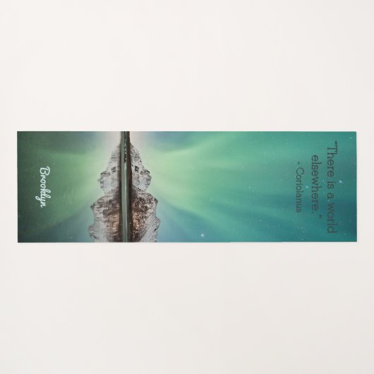 Personalisiertes grünes Aurora-Inspirier Yogamatte (Rückseite (Horizontal))