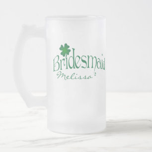 Personalisiertes grünes Kleeblatt Bridesmaid Beer  Mattglas Bierglas