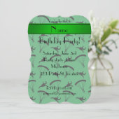 Personalisiertes grünes Skydiving-Muster Einladung (Stehend Vorderseite)