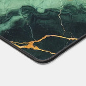 Personalisiertes Grünes und goldenes Waldmarmor Schreibtischunterlage (Ecke)