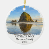 Personalisiertes Haystack Rock-Ornament, Benutzerd Keramik Ornament (Vorne)
