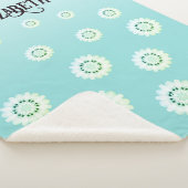 Personalisiertes hellblaues Blumenmuster Sherpadecke (3/4)