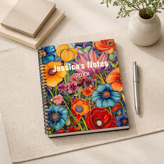 Personalisiertes Helles Blumenmuster mit Namen Notizblock