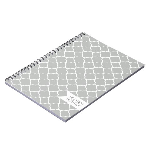 Personalisiertes hellgraues Quatrefolienmuster Notizblock (Linke Seite)