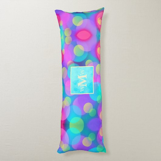 Personalisiertes, hellrosa, türkisfarbenes Monogra Seitenschläferkissen (Rückseite (Vertikal))